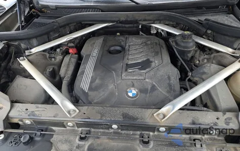 2019 BMW X7 xDrive40I z USA, uszkodzony, nr VIN 5UXCW2C52KLB43713